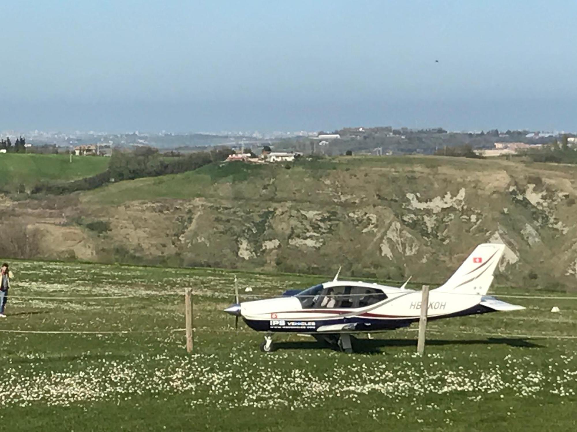 La Famosa Dimora Ambasciatore San Marino Luaran gambar
